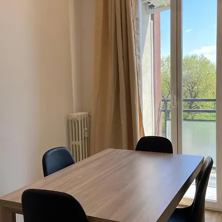 Palmanova 25 * Milano